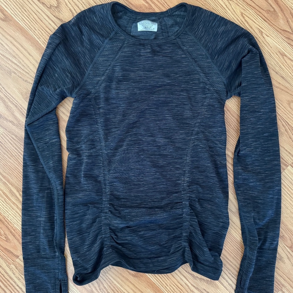 Athleta Momentum Seamless Long Sleeve Top